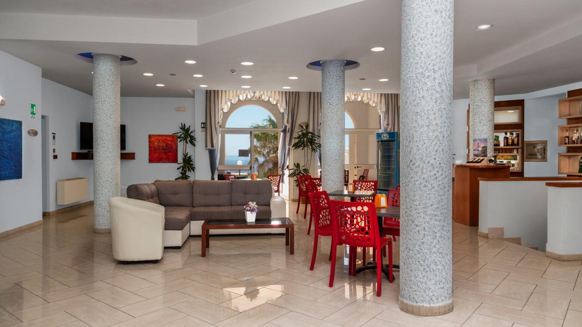 Hotel Alize Санта-Чезареа-Терме Екстер'єр фото
