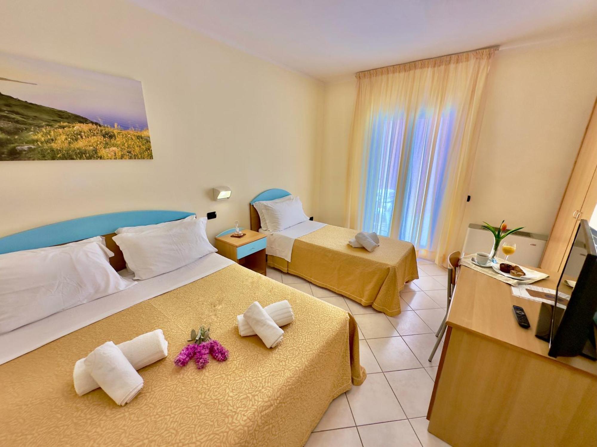 Hotel Alize Санта-Чезареа-Терме Екстер'єр фото